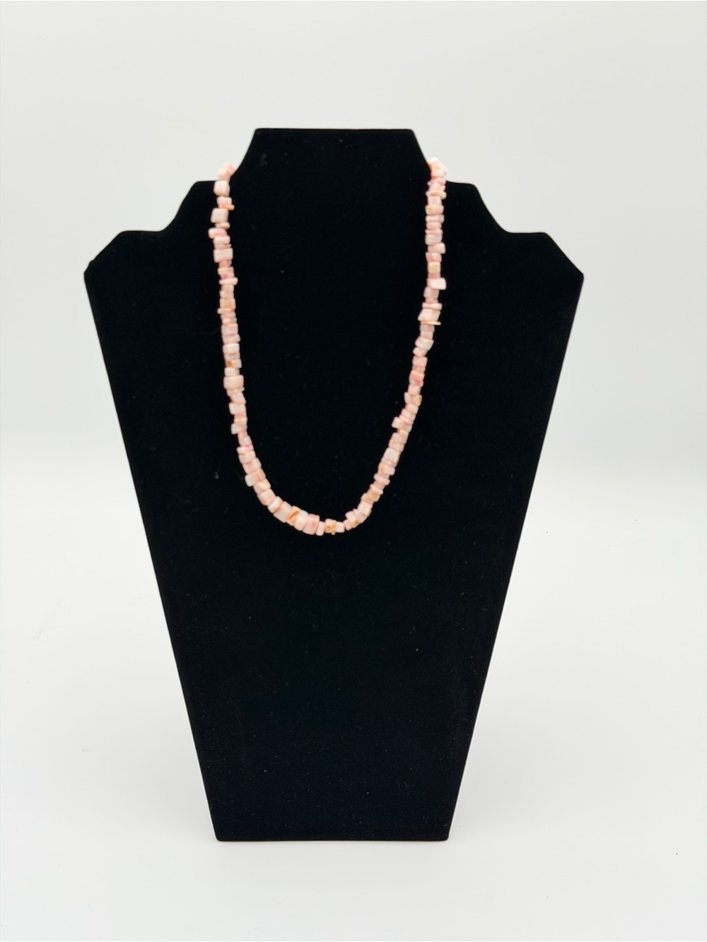 Handmade Pink Shell Chip Choker Necklace 16.5”